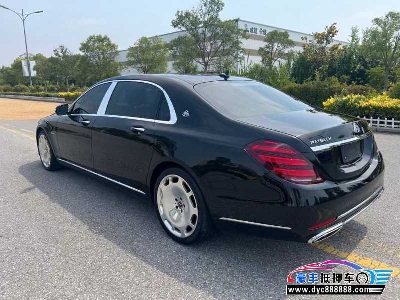 20年奔驰迈巴赫S级轿车抵押车出售