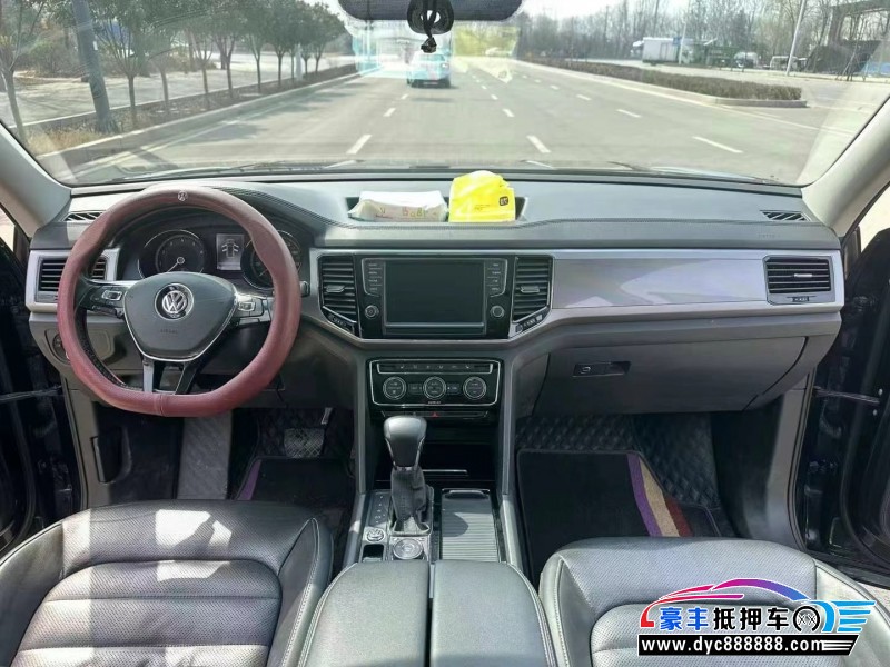 18年大众途昂轿车抵押车出售