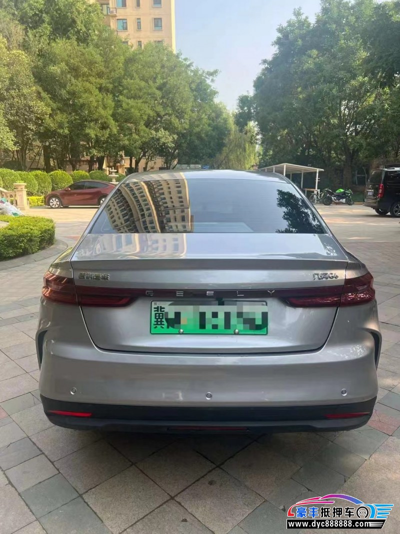 24年吉利几何轿车抵押车出售