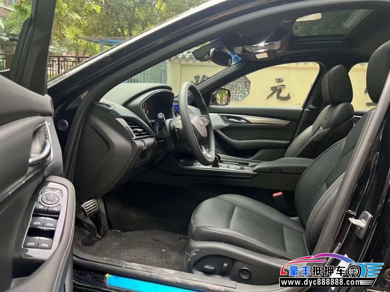 23年凯迪拉克CT5轿车抵押车出售