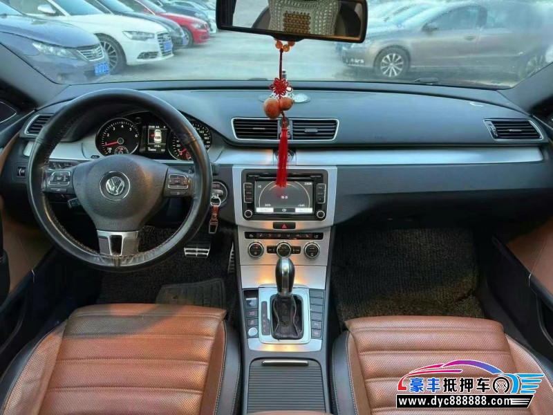 14年大众CC轿车抵押车出售