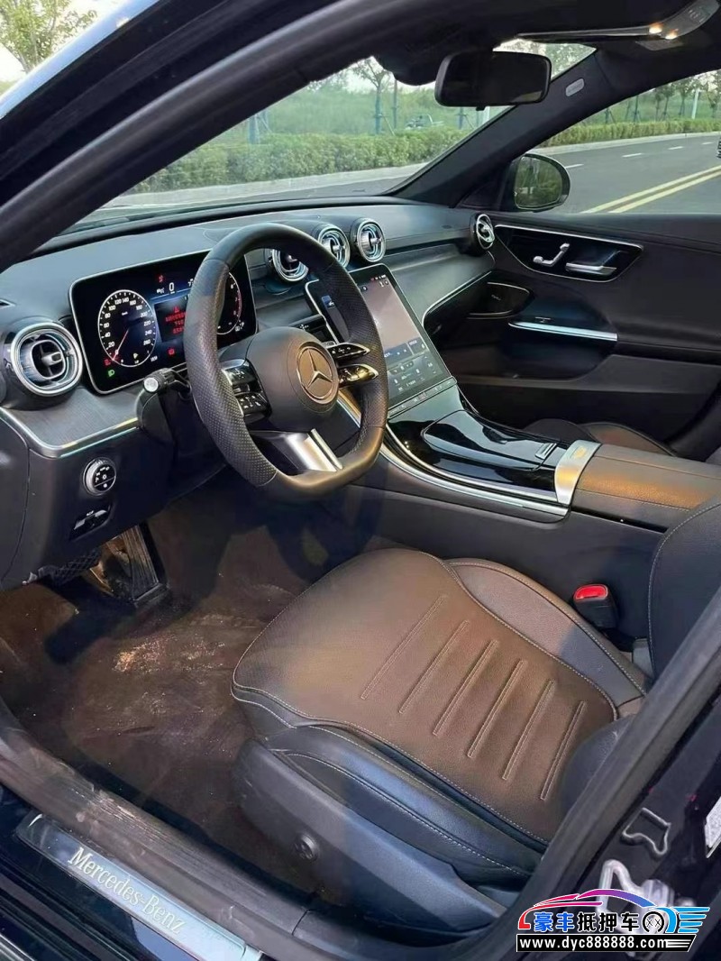 23年奔驰C轿车抵押车出售