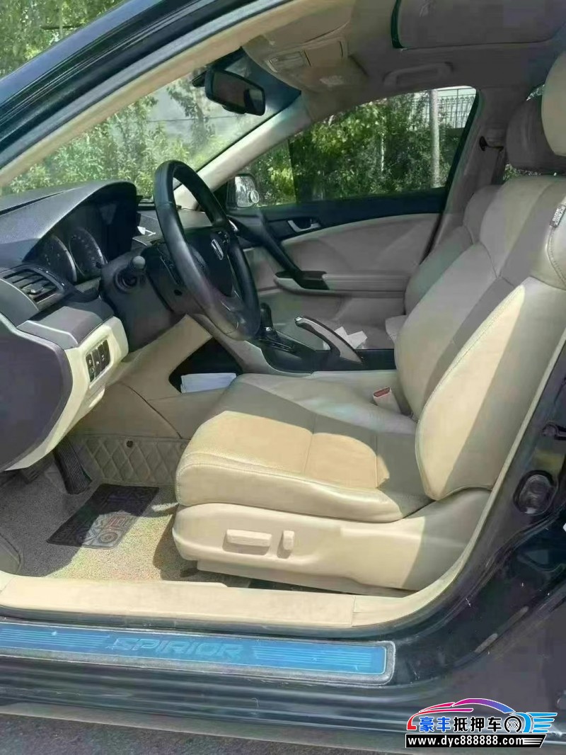 13年本田思铂睿轿车抵押车出售