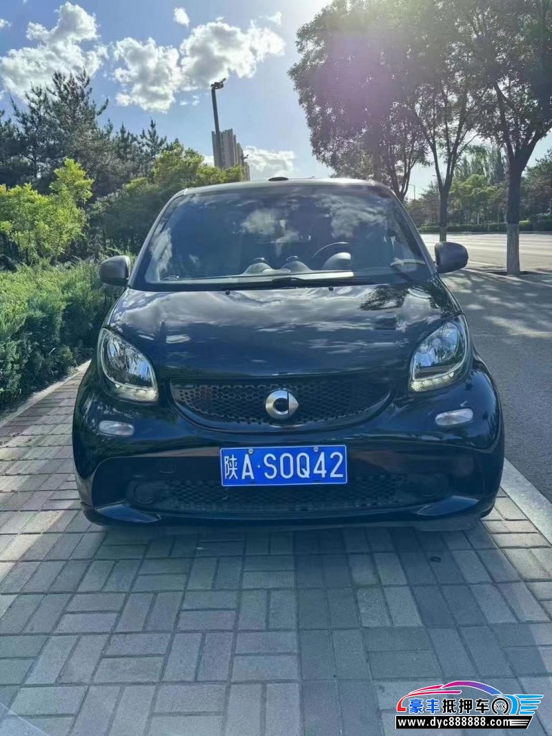 18年奔驰smart轿车抵押车出售