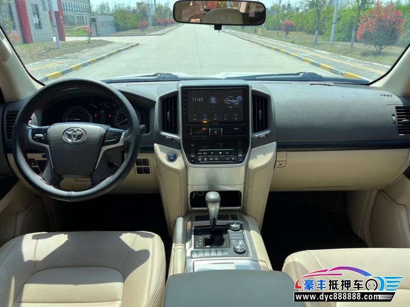 20年丰田兰德酷路泽（陆巡）轿车抵押车出售