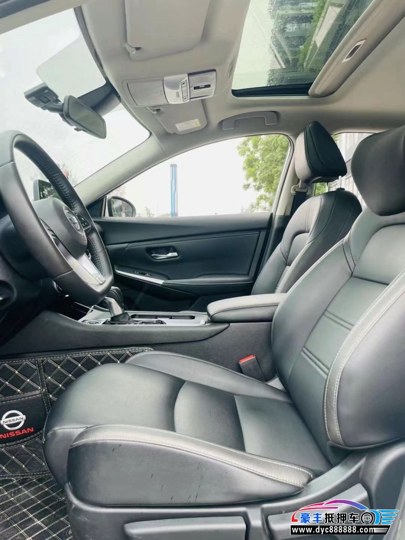 19年日产轩逸轿车抵押车出售