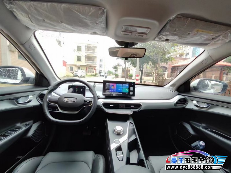 24年吉利几何轿车抵押车出售