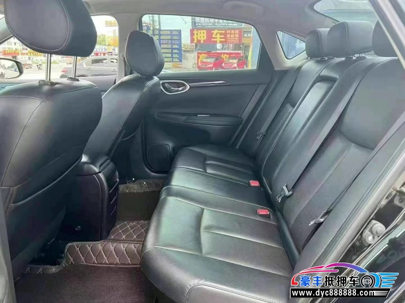 19年日产轩逸轿车抵押车出售