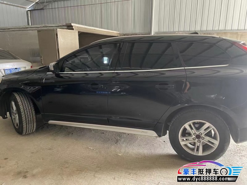 10年沃尔沃XC60轿车抵押车出售