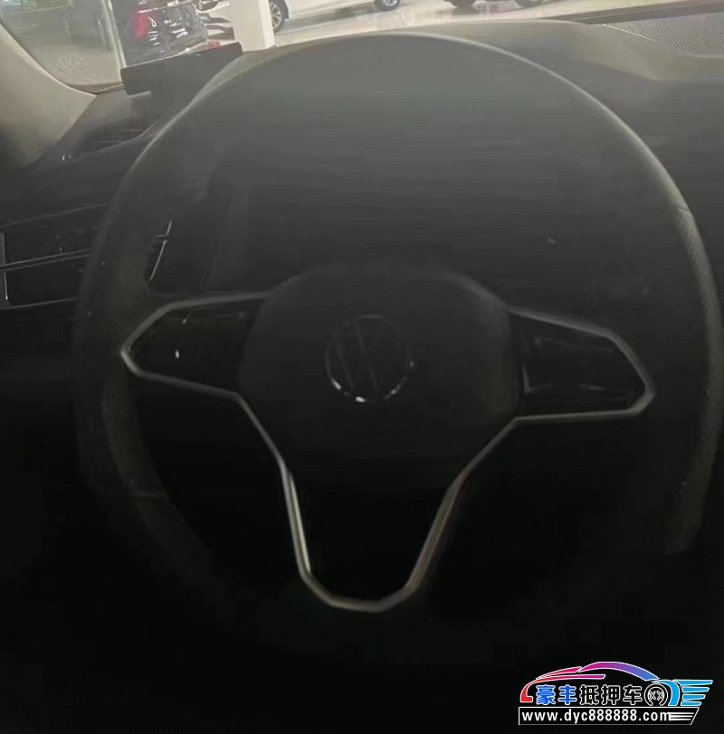 22年大众途昂轿车抵押车出售