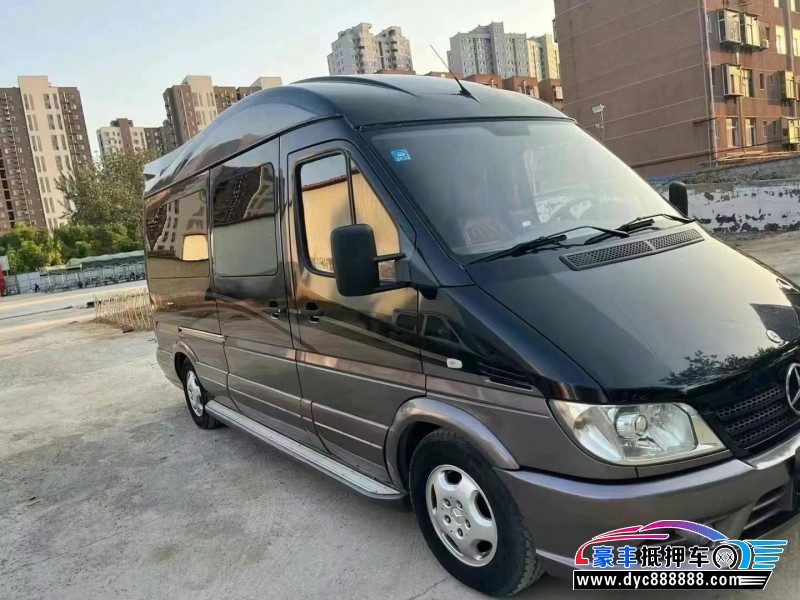 06年奔驰斯宾特轿车抵押车出售