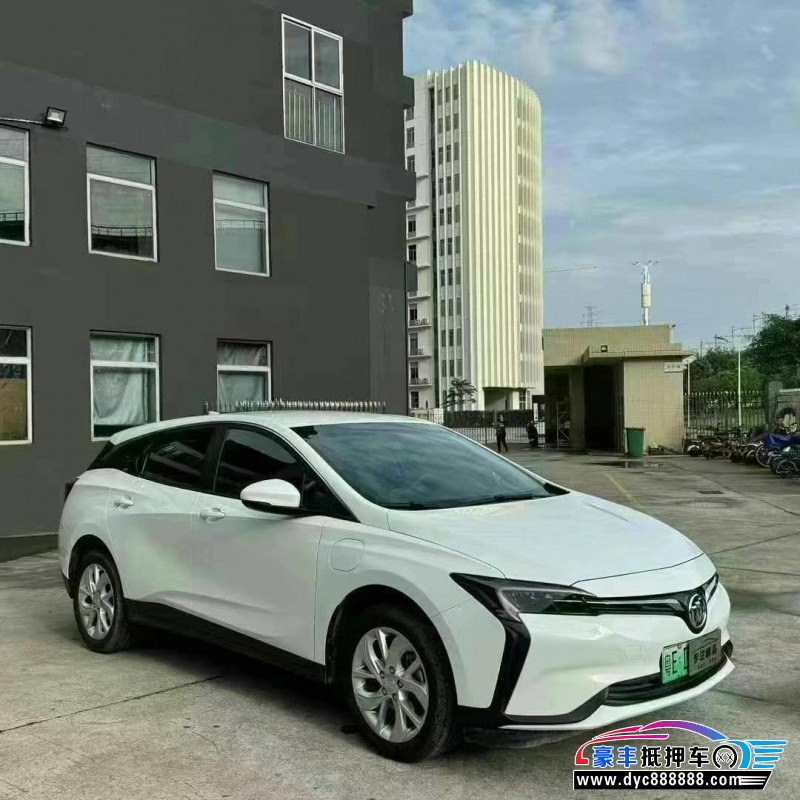 23年别克微蓝轿车抵押车出售