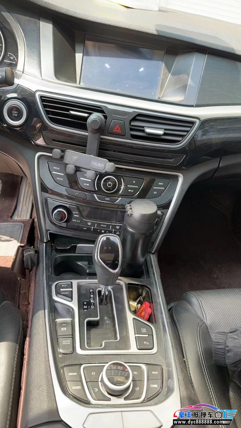 16年吉利博瑞轿车抵押车出售