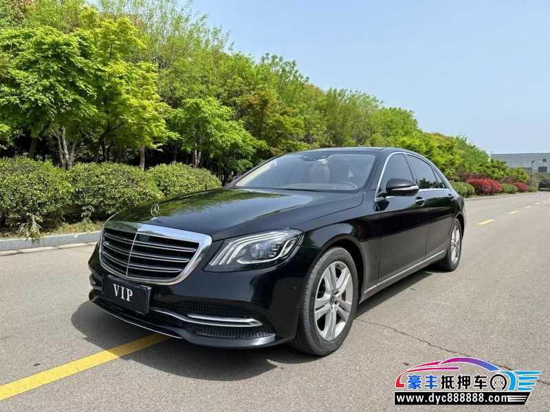 18年奔驰S轿车抵押车出售