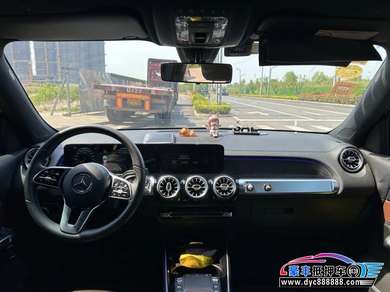 21年奔驰GLB轿车抵押车出售