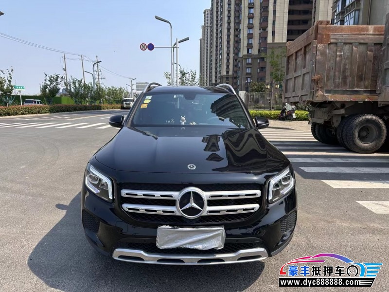 21年奔驰GLB轿车抵押车出售