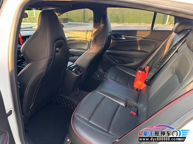 20年别克君威轿车抵押车出售