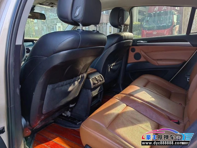 12年宝马X6轿车抵押车出售