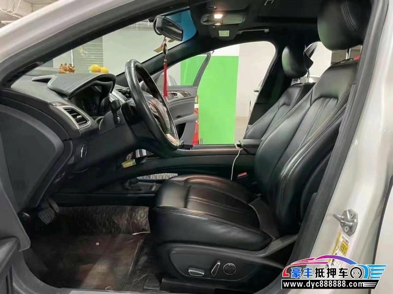 19年林肯MKZ轿车抵押车出售