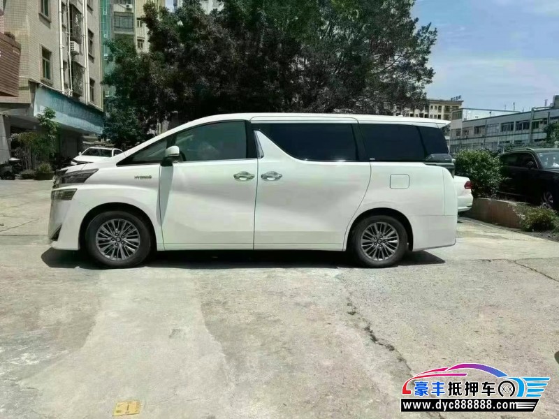 22年丰田威尔法轿车抵押车出售