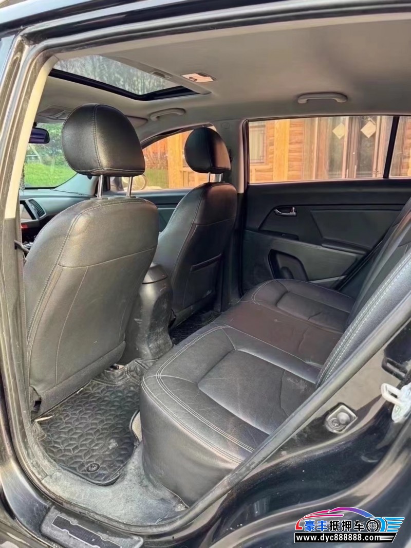 11年起亚智跑SUV抵押车出售