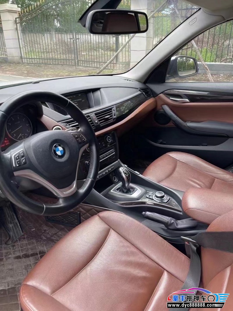 14年宝马X1轿车抵押车出售