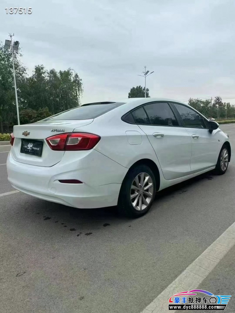 17年雪佛兰科鲁兹轿车抵押车出售