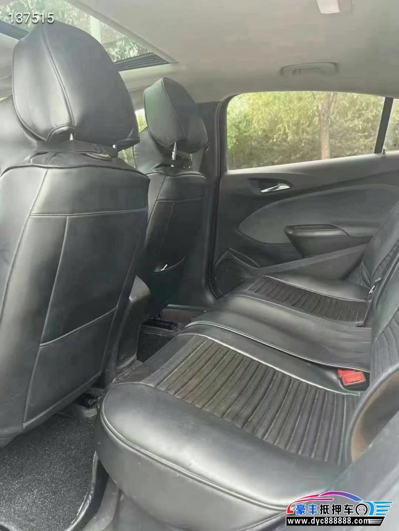 17年雪佛兰科鲁兹轿车抵押车出售