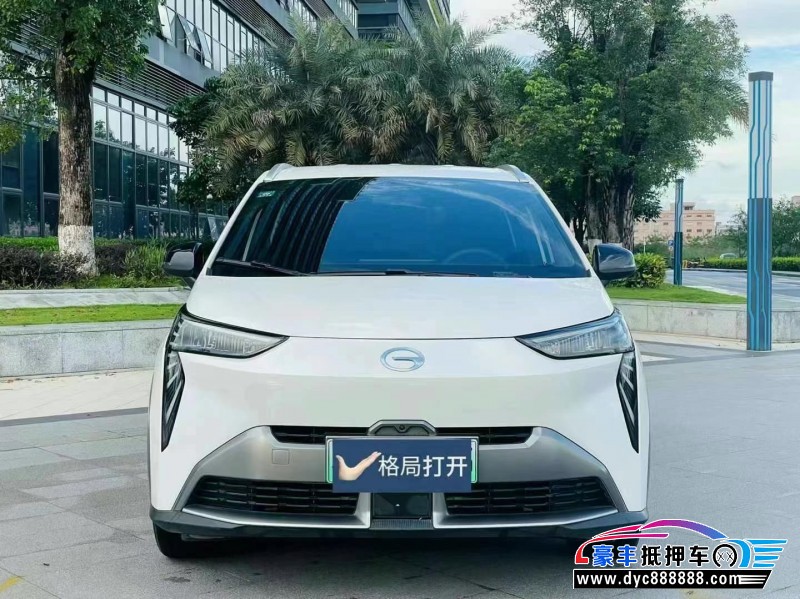 22年埃安Y70轿车抵押车出售