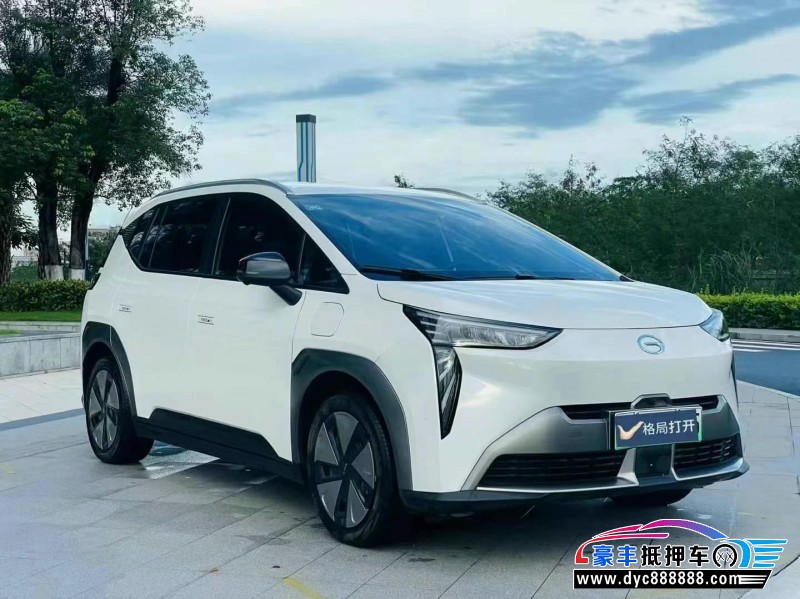 22年埃安Y70轿车抵押车出售