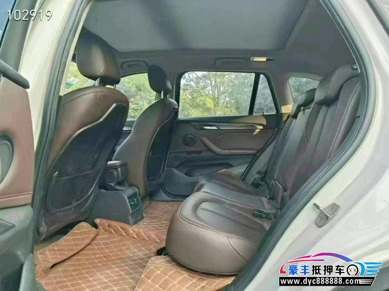 18年宝马X1轿车抵押车出售