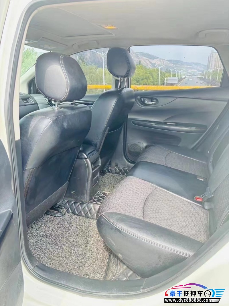 20年日产骐达轿车抵押车出售