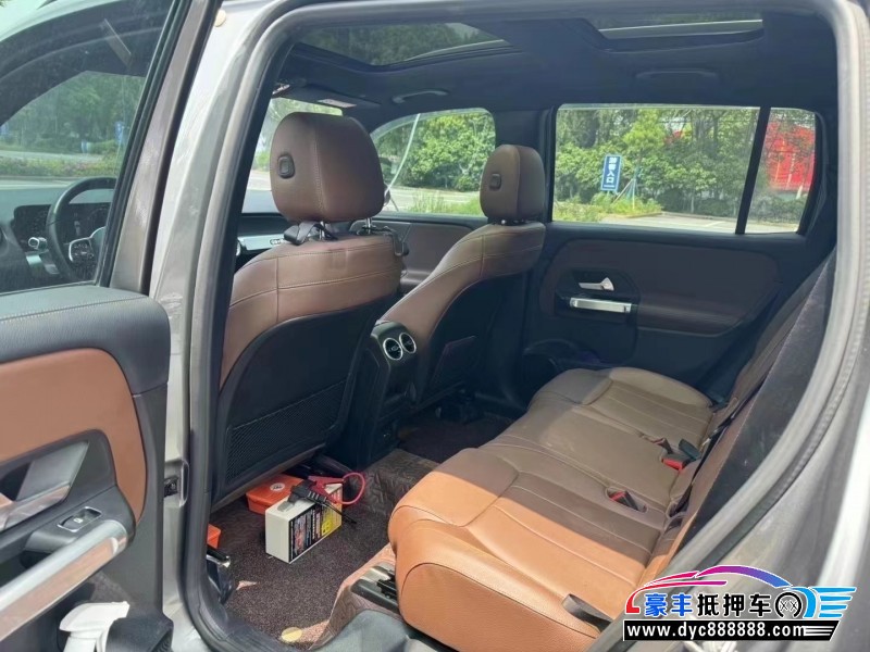 21年奔驰GLB轿车抵押车出售