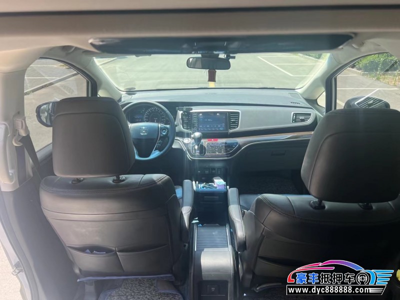 21年本田奥德赛轿车抵押车出售