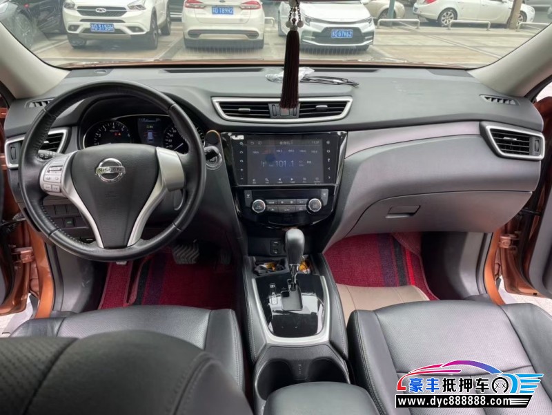 16年日产奇骏轿车抵押车出售