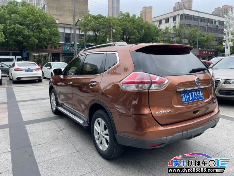 16年日产奇骏轿车抵押车出售