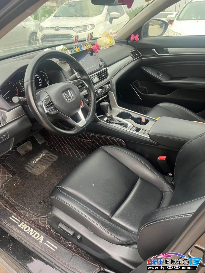 21年本田雅阁轿车抵押车出售