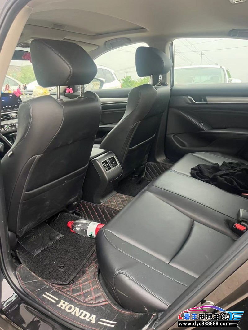 21年本田雅阁轿车抵押车出售