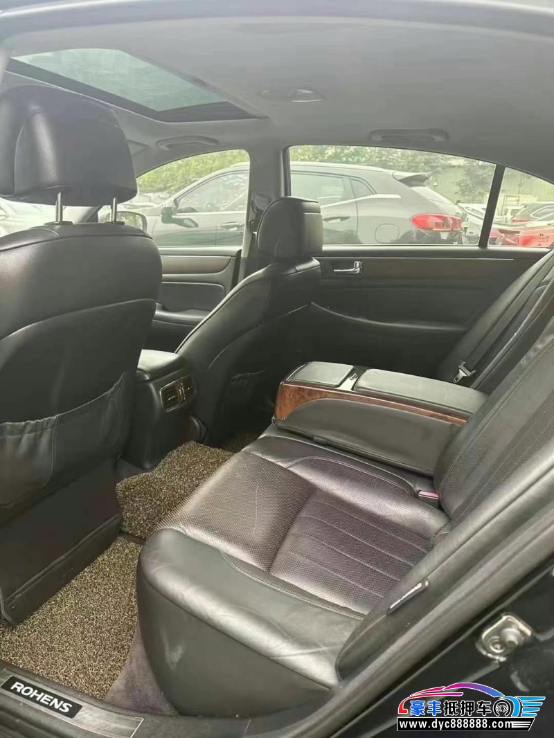 09年现代劳恩斯轿车抵押车出售