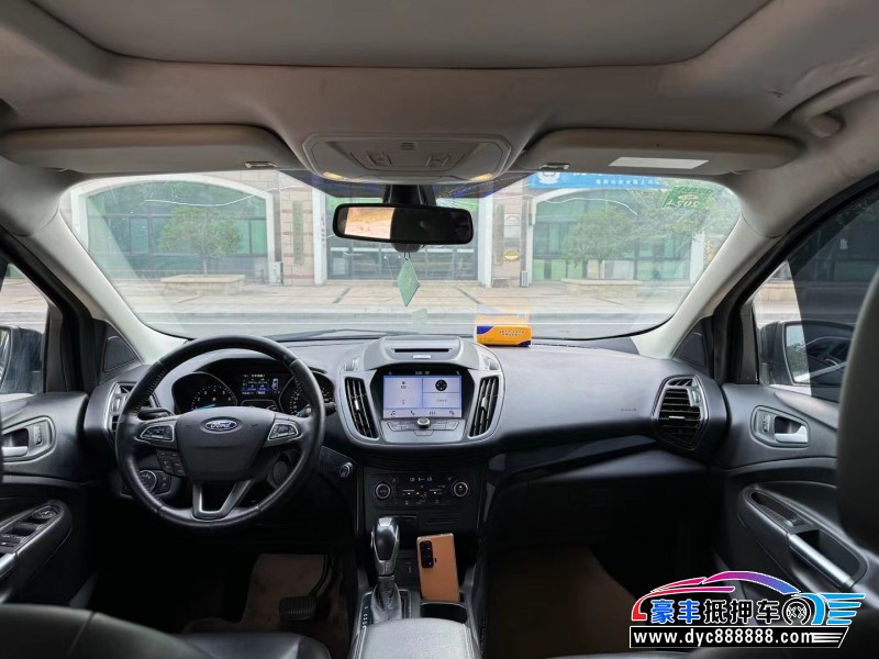 18年福特翼虎轿车抵押车出售