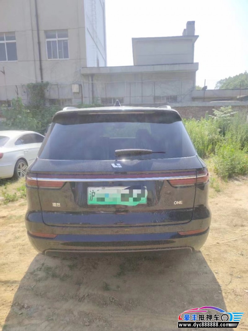 21年理想ONE轿车抵押车出售