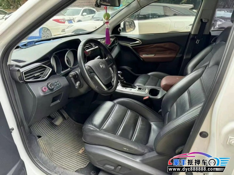 16年名爵锐腾轿车抵押车出售