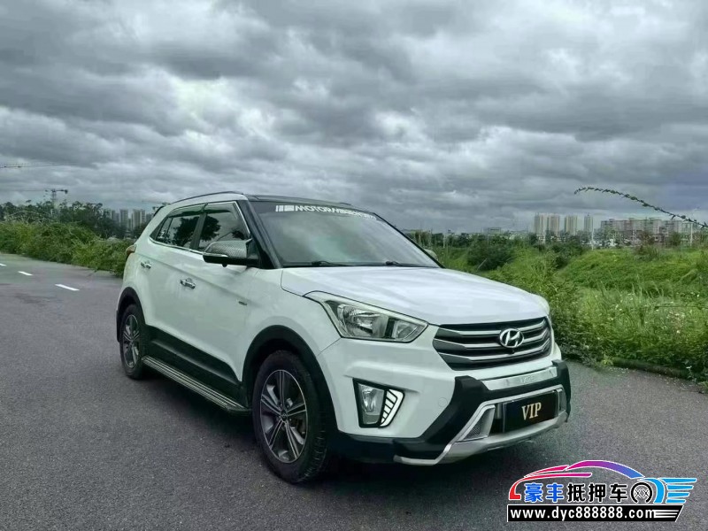 17年现代ix25轿车抵押车出售