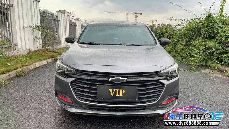 20年雪佛兰科鲁泽轿车抵押车出售