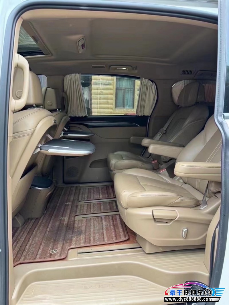 20年别克GL8MPV抵押车出售