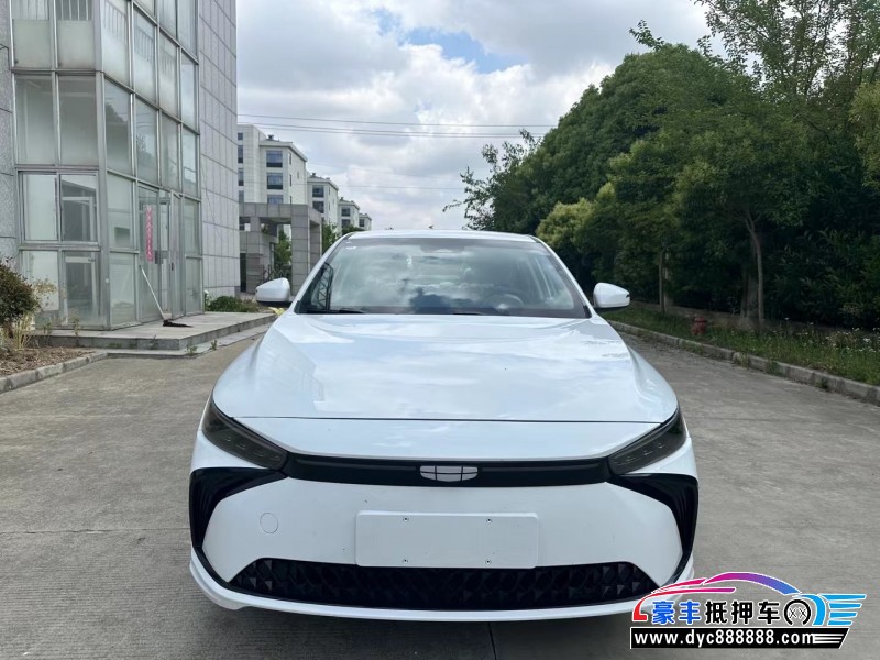 24年吉利几何轿车抵押车出售