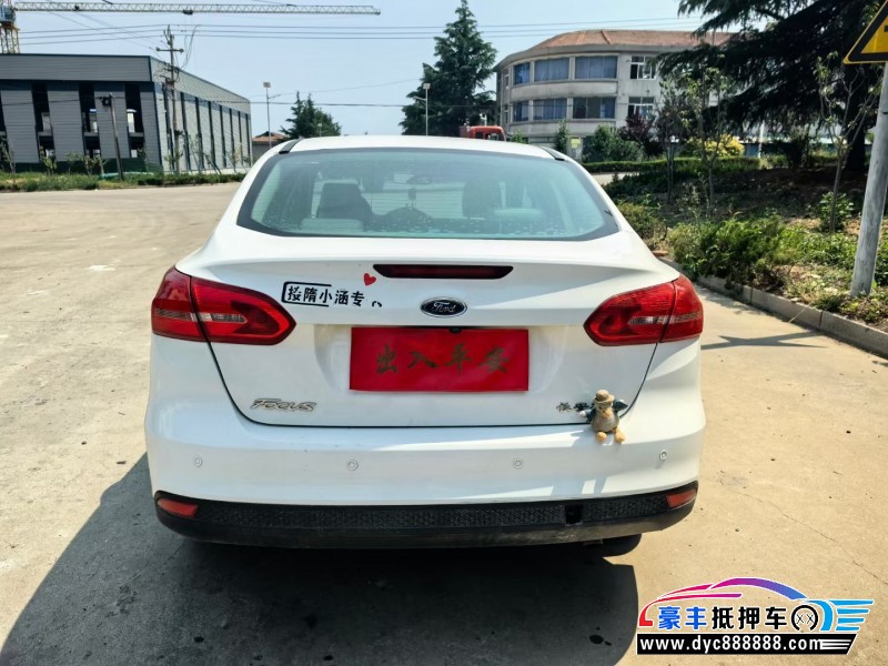 16年福特福克斯轿车抵押车出售