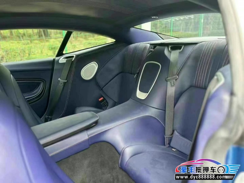 18年阿斯顿·马丁DB11轿车抵押车出售