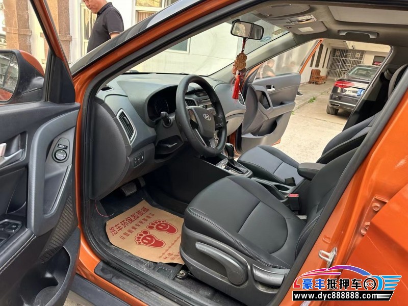 16年现代ix25SUV抵押车出售