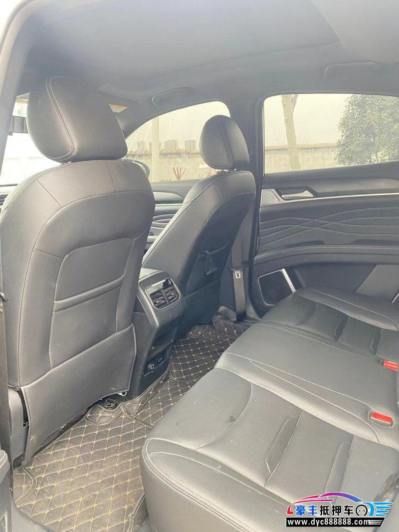 20年东风风光ix5轿车抵押车出售